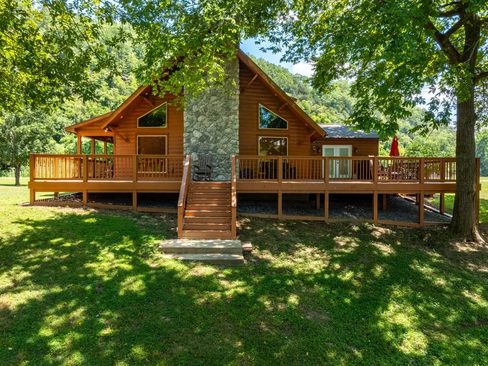 130 Joe Baker Road Batesville, AR 72501